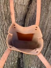 Load image into Gallery viewer, Caramel Tote ~Medium
