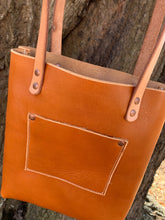 Load image into Gallery viewer, Caramel Tote ~Medium
